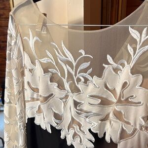 Tadashi Shoji Elegant Long Sleeve Black and White Dress